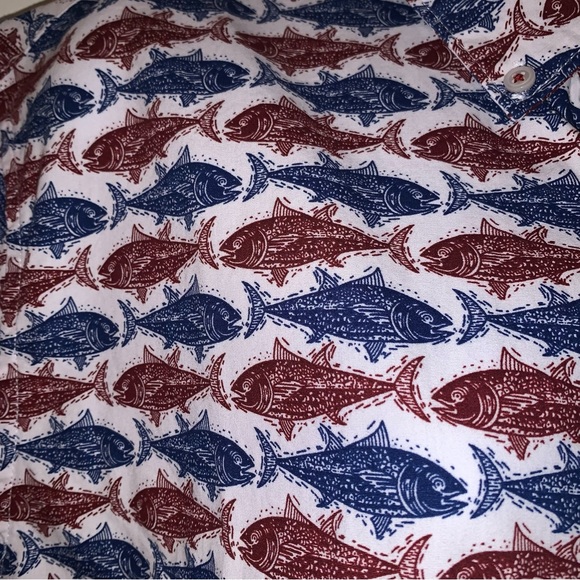 Zipcode Red and Blue Fish Shirt NWT - Picture 3 of 9